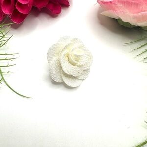 NEW⚜️Blooming Cream Rose Fabric Brooch